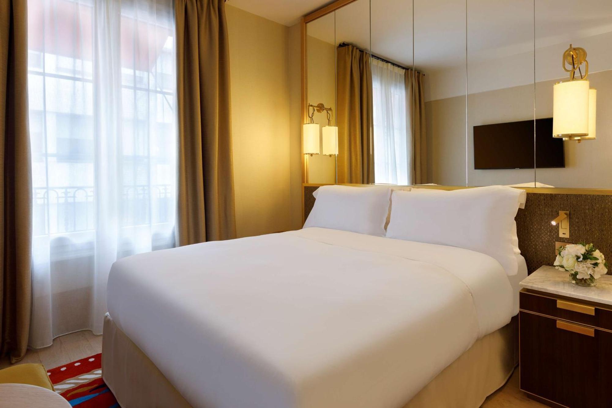 Le Belgrand Hotel Paris Champs Elysees, Tapestry By Hilton エクステリア 写真